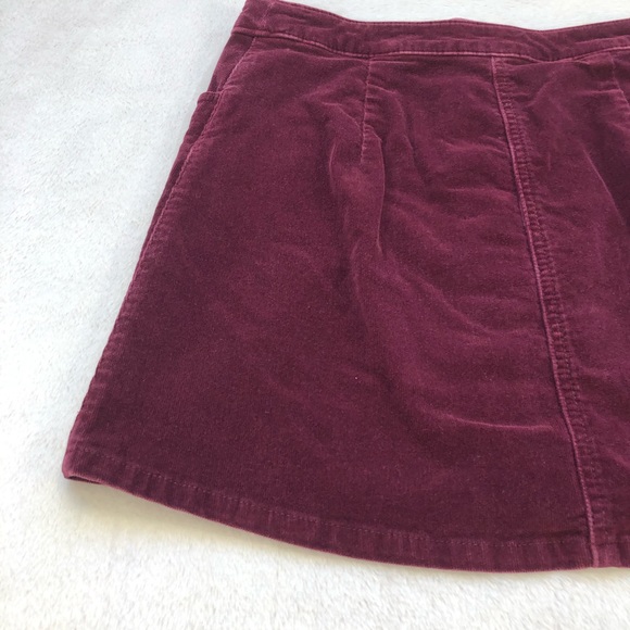 Express, Corduroy Mini Skirt, Button Down Front, Size 0 - Picture 13 of 16